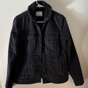 Old Navy | Sherpa lined bomber jacket | size medium